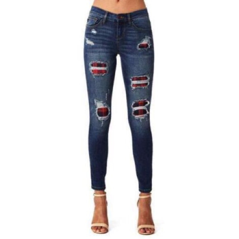 Judy Blue Buffalo Plaid Skinny Jeans